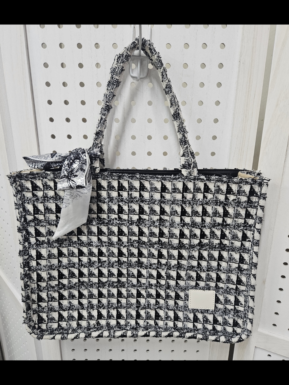 Source Unknown Black & White Tweed Tote with Scarf Accent Fully Lined